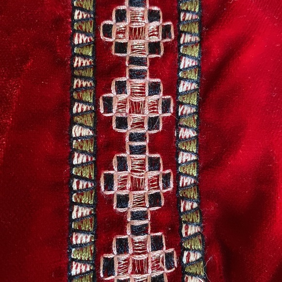 Zara woman Red Velvet embroidered tunic Opulent Holiday - Picture 11 of 14